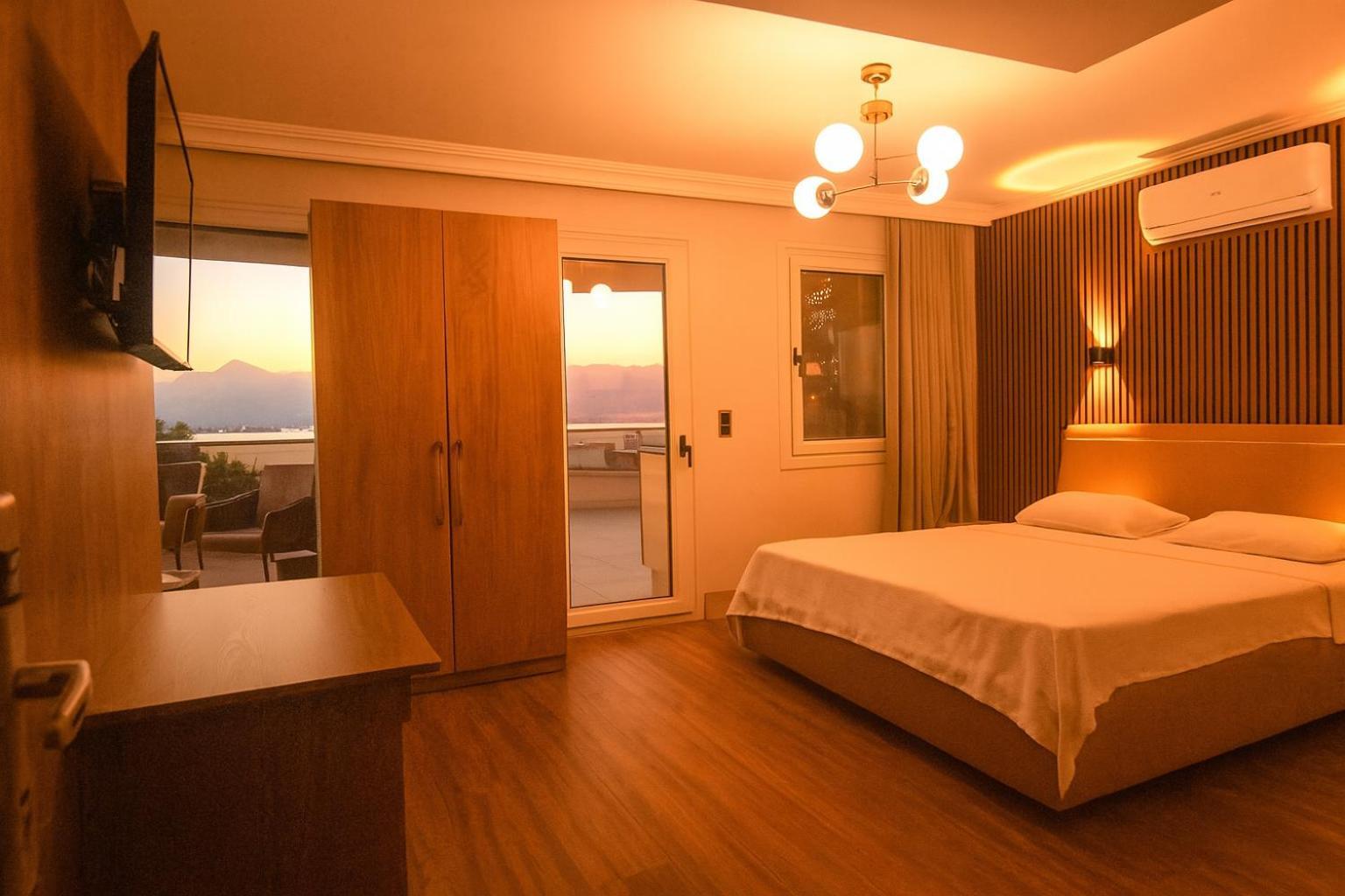Aparthotel Suna &