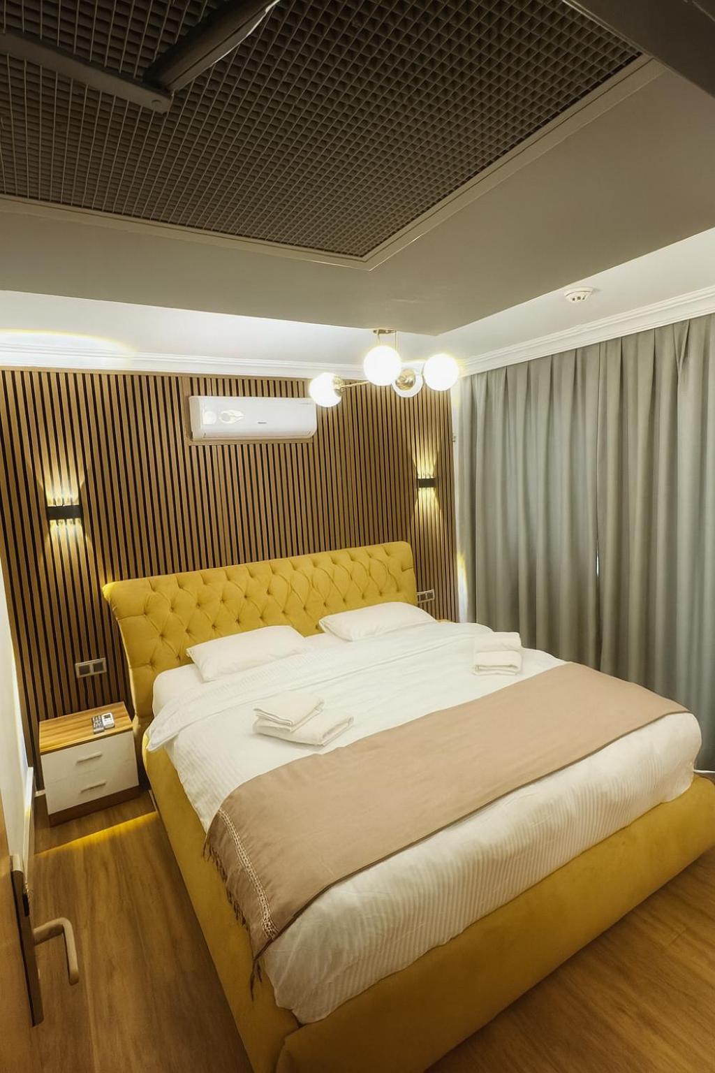 Aparthotel Suna &